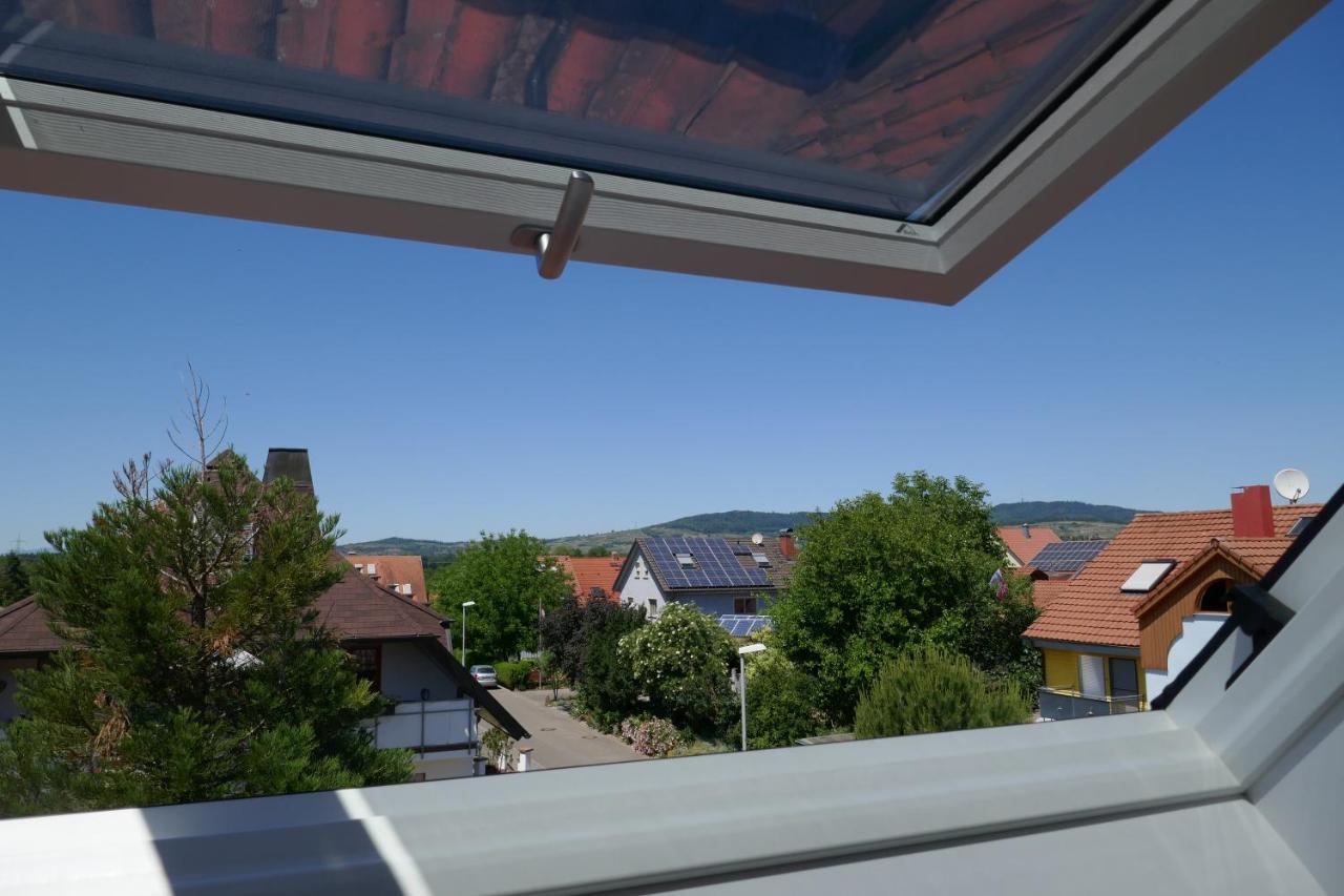Moderne 2 Zi - Fewo Weinbergliebe Am Tuniberg Zwischen Freiburg Und Frankreich Merdingen Exterior foto